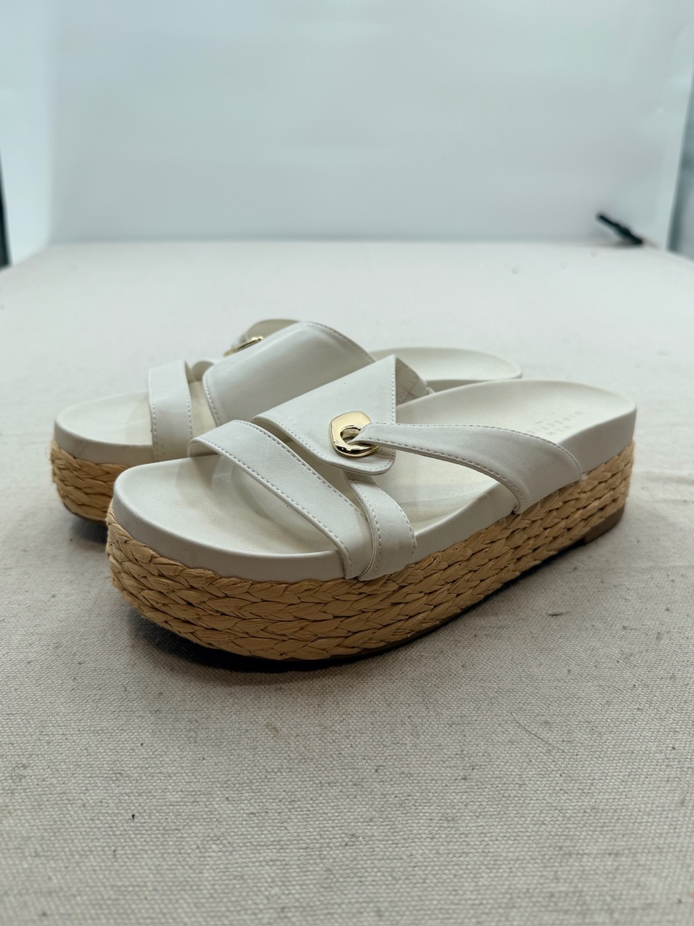 New Directions Caitlyn White Platform Espadrille Slide Sandals with Gold Accen